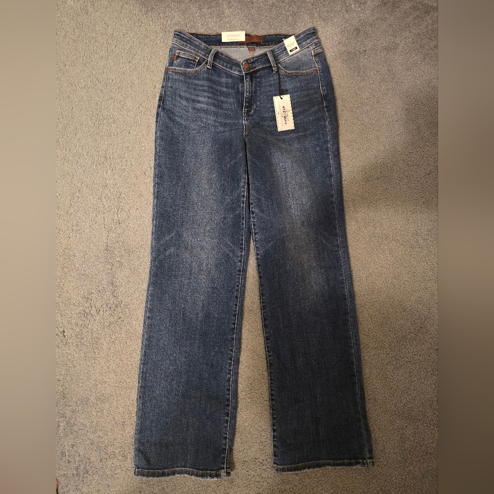 Judy Blue Dark Wash Straight Leg Jeans